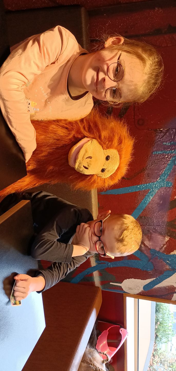 Customer photo review of Orang-outan Marionnette