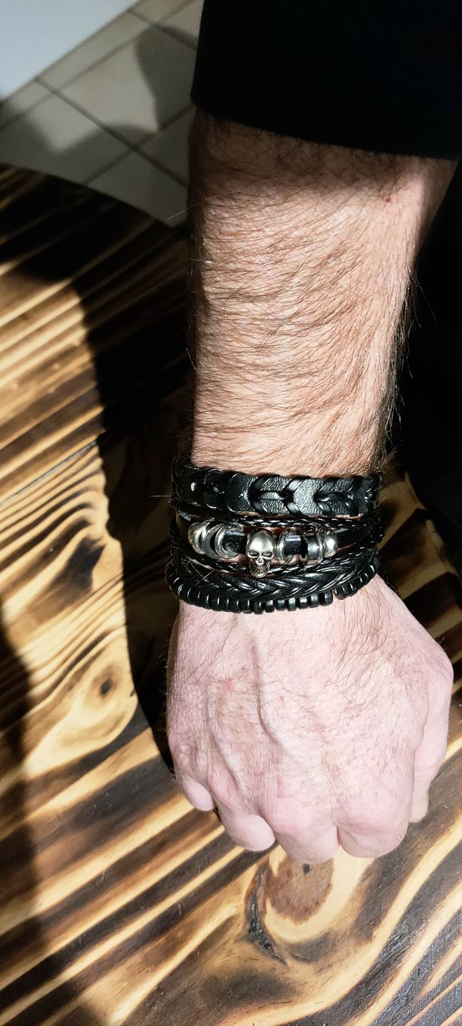 Customer photo review of Bracelet Alecto