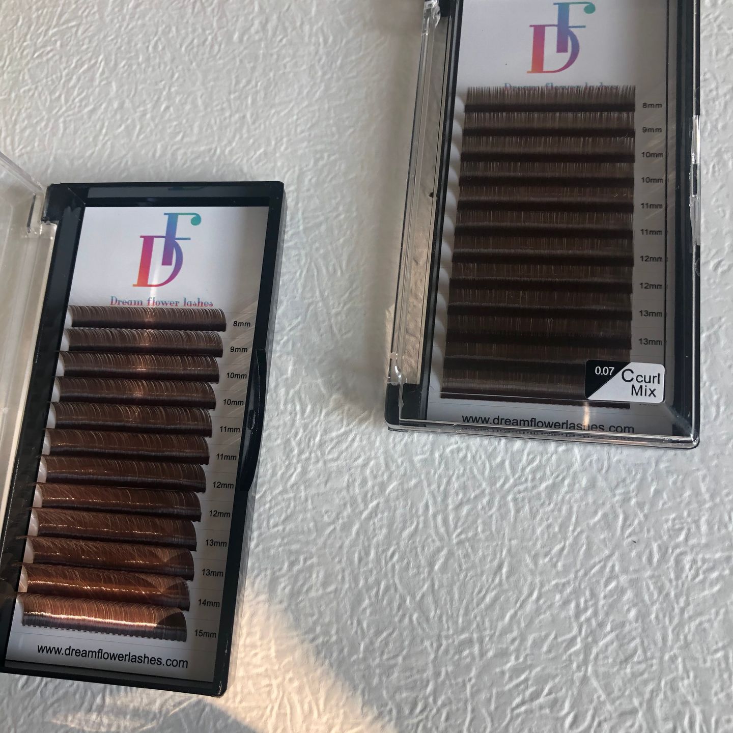 Customer photo review of Dark Brown Eyelash Extensions 0.07mm