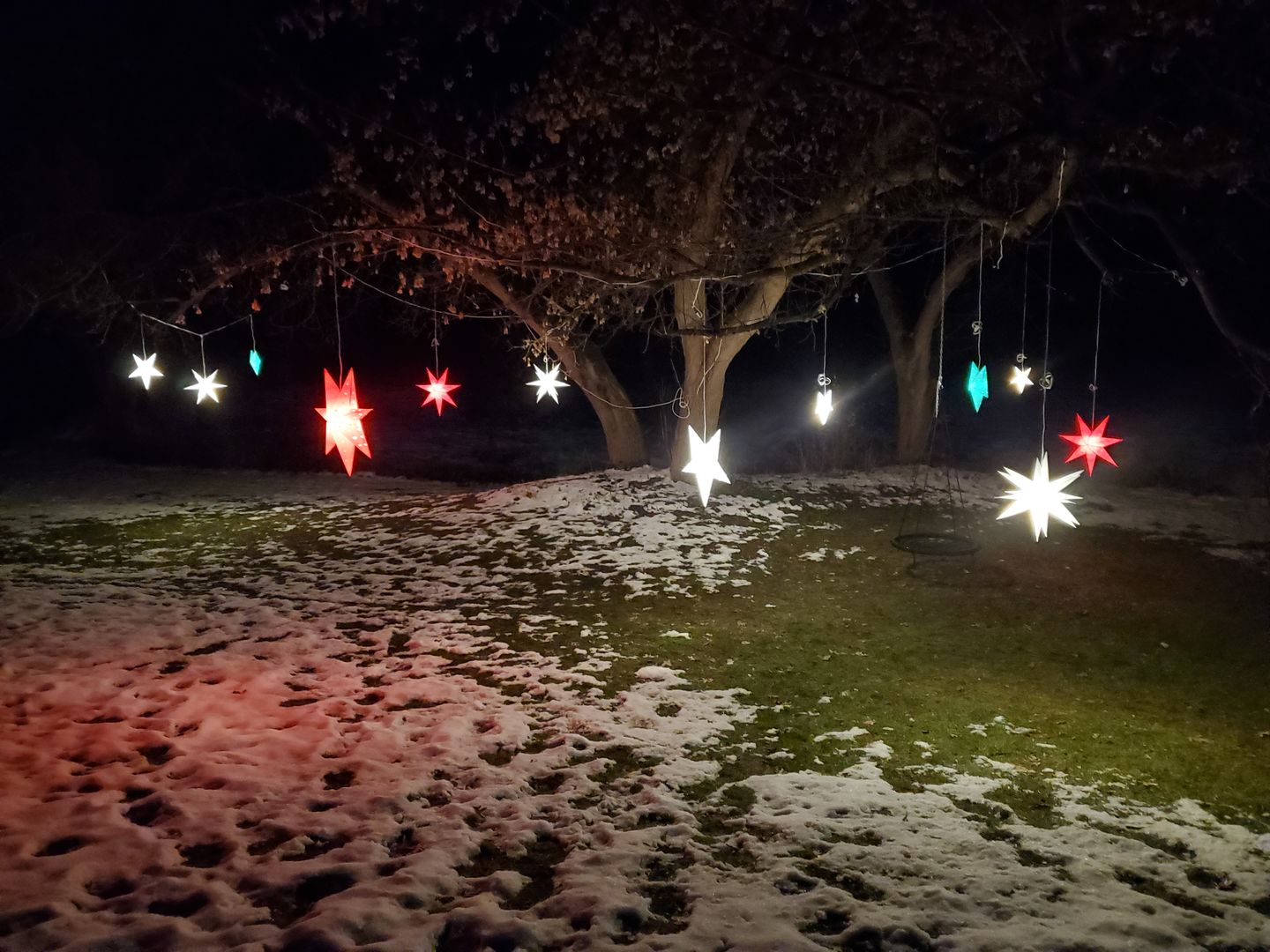 Customer photo review of 24" White Weatherproof Star Lantern Lamp, Hanging Decoration (Shade Only)