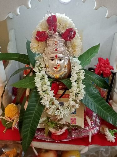 Customer photo review of Lakshmi Face