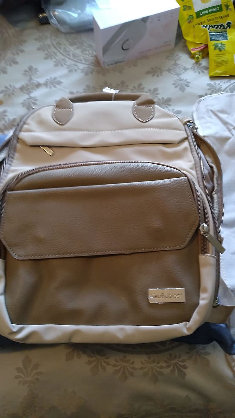 Customer photo review of PLAY Diaper Bag (Latte)