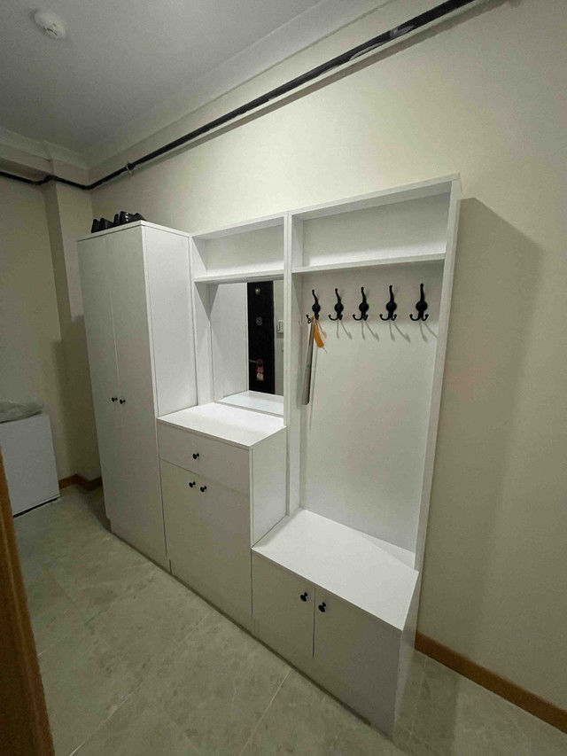 Customer photo review of Rani P6 Modern Çekmeceli Aynalı Raflı Portmanto Ayakkabılık Vestiyer Beyaz M2