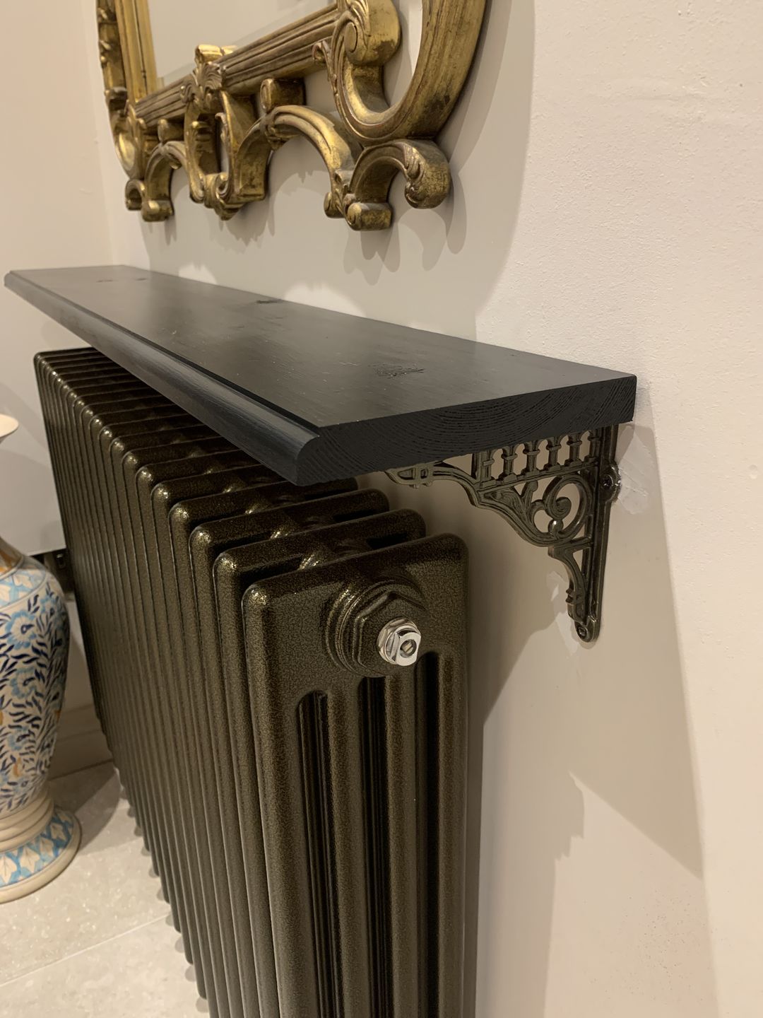 Customer photo review of 6 Inch Railway Cast Iron Shelf Bracket