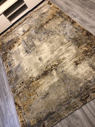 Customer photo review of Covor Expression Beige & Gold