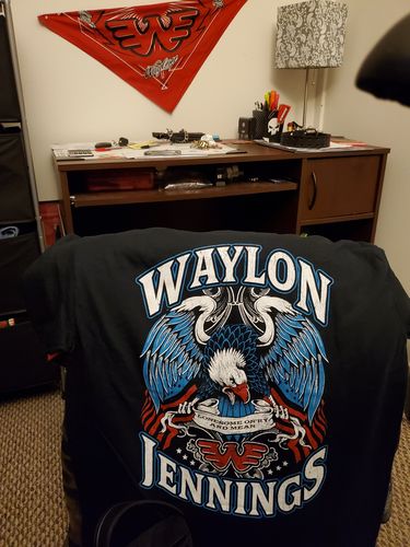 Customer photo review of Waylon Jennings Lonesome, On'ry, and Mean Eagle Men's Crewneck Tee Shirt