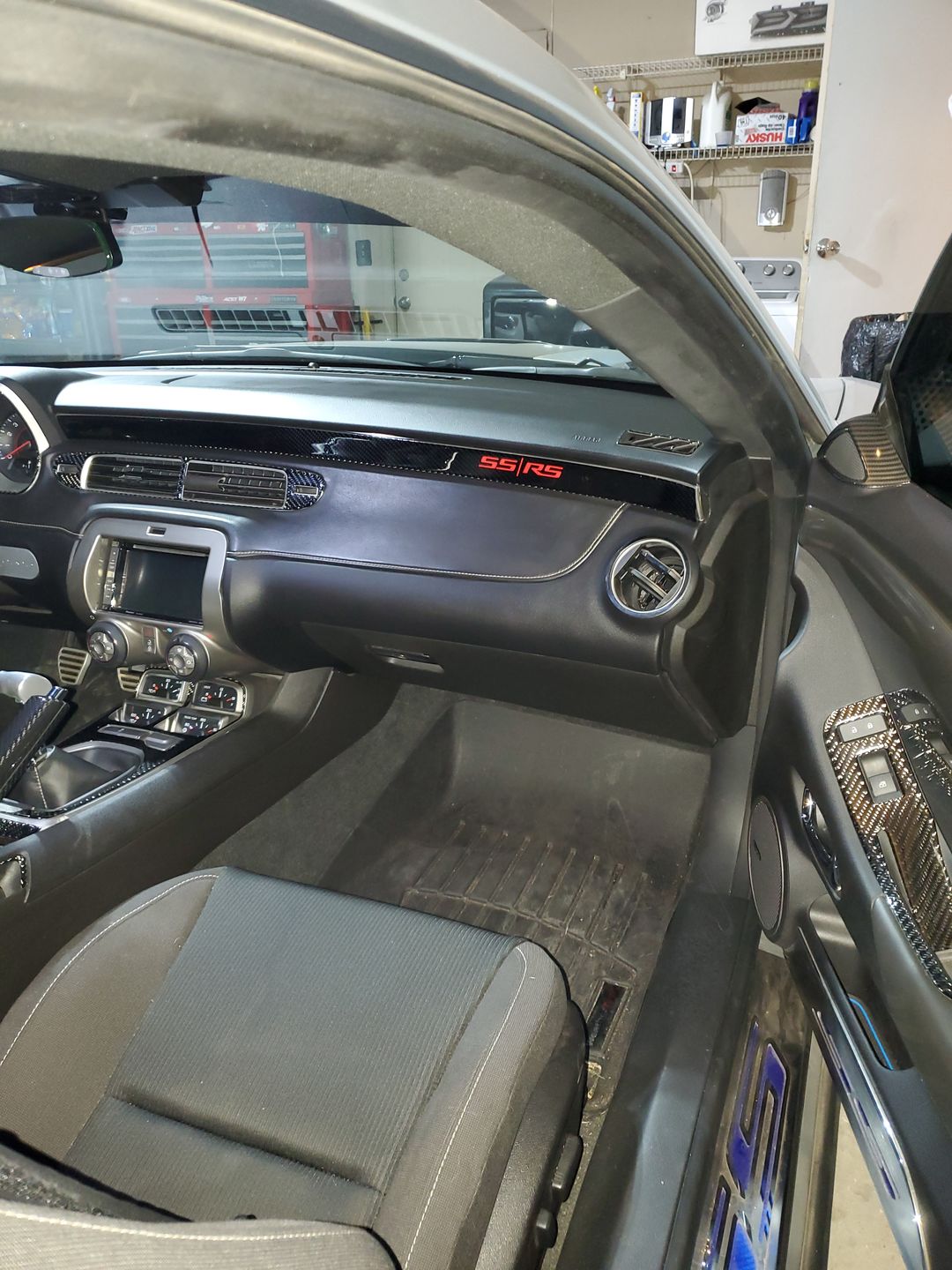 Customer photo review of 2010-2015 Chevy Camaro Carbon Fiber Dash Board Upper Trim Overlay
