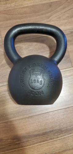 Customer photo review of 18kg / 40lbs E-coated Cast Iron Kettlebell