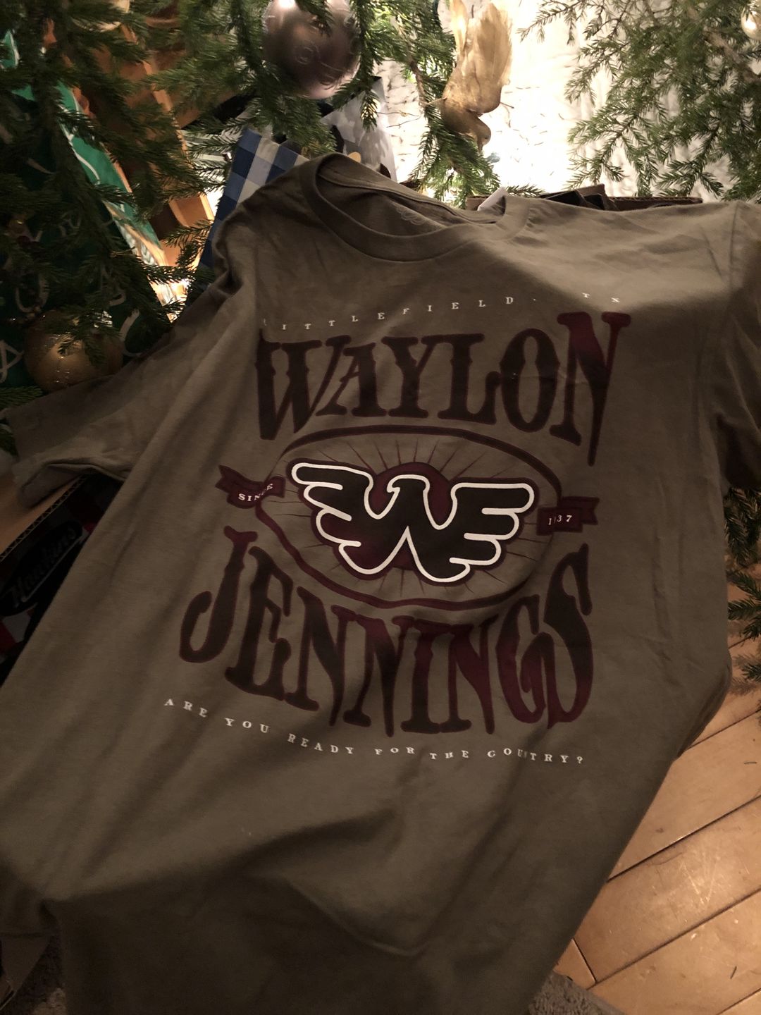 Customer photo review of Waylon Jennings Ready for the Country Flying W Mens Tee Shirt (Military Green)
