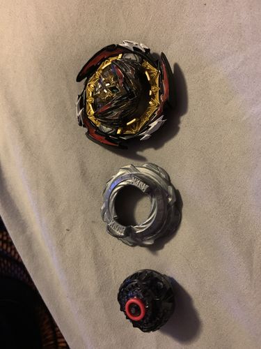 Customer photo review of Takara Tomy B-180 Dynamite Beyblade Burst Booster Dynamite Belial Nexus