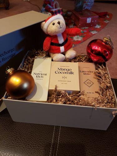 Customer photo review of Moisturizing Trio Gift Box