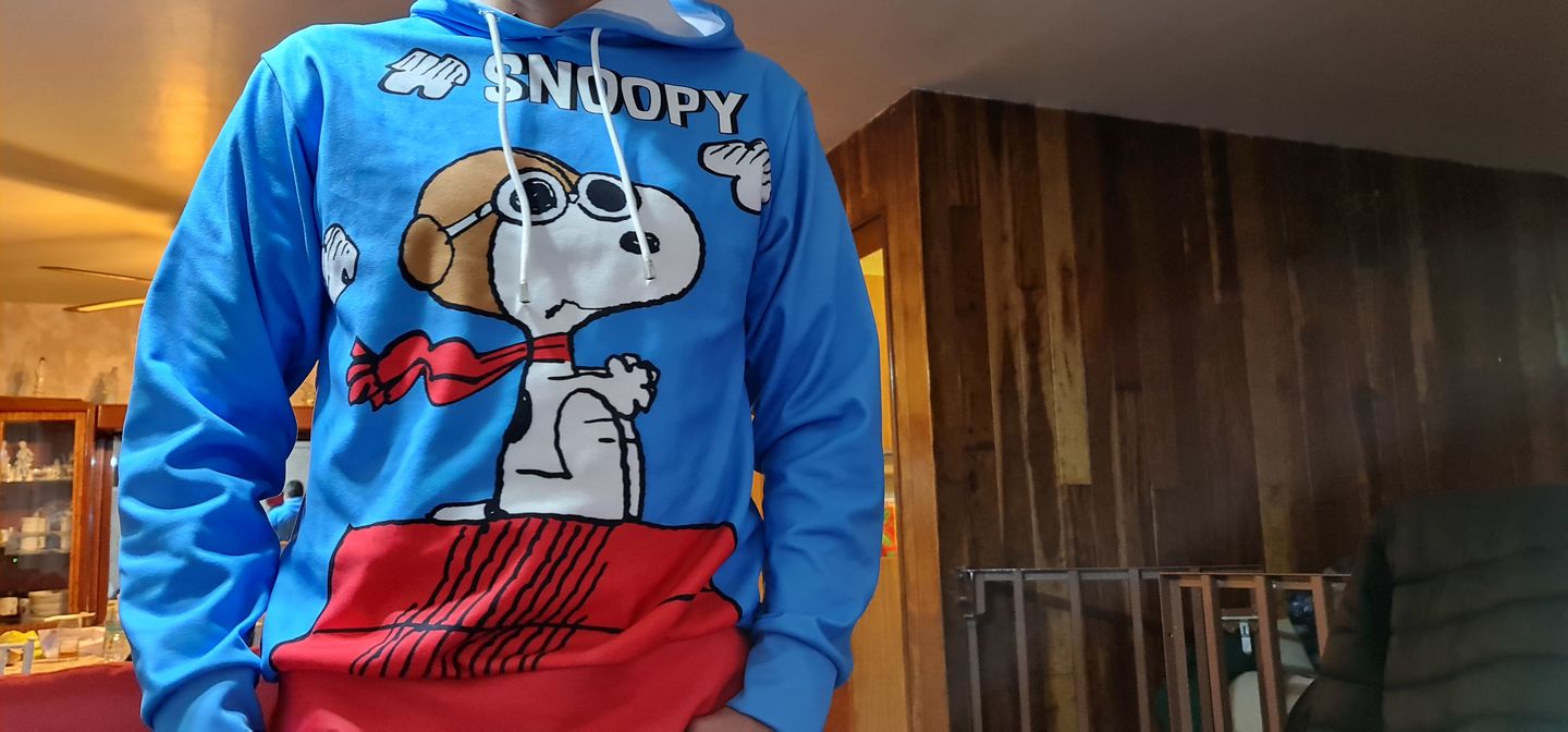 Customer photo review of Sudadera Snoopy Pilot