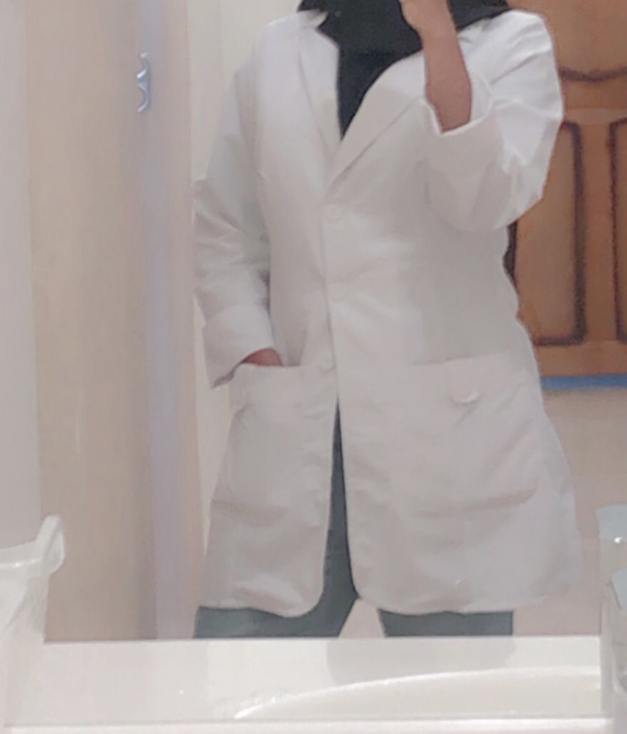 Customer photo review of لابكوت هانا جريز اناتومي ~ Hannah Lab Coat Grey's Anatomy