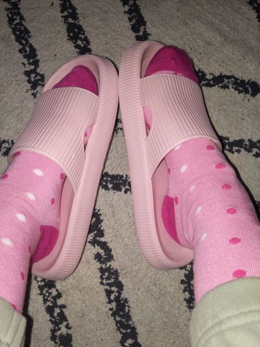 Customer photo review of Original Cushion Slides - Cloud Slides