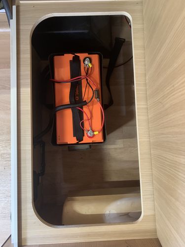 Customer photo review of iTECH120X 12v 120Ah Lithium Deep Cycle Battery LiFePO4