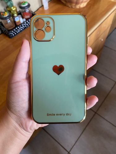 Customer photo review of Protective Electroplated Love Heart iPhone Case