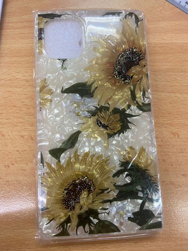 Customer photo review of Sunflower Design iPhone Case