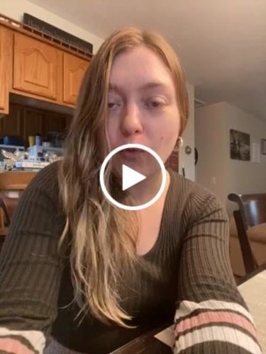 Customer video review of Sweetums Subscription Box of 10 Wipes