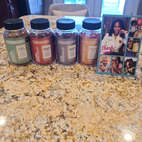 Customer photo review of QUEEN ESSENTIALS- Women's Daily Multi-Vitamin (plant-based) Gummies (45 Day Supply/ .55 Cent A Day) CLICK HERE