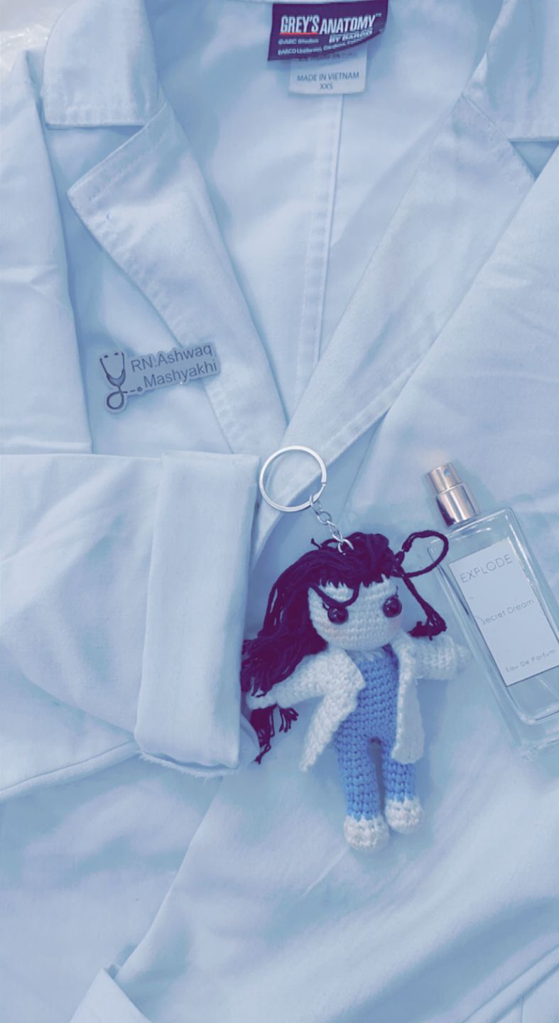 Customer photo review of لابكوت هانا جريز اناتومي ~ Hannah Lab Coat Grey's Anatomy