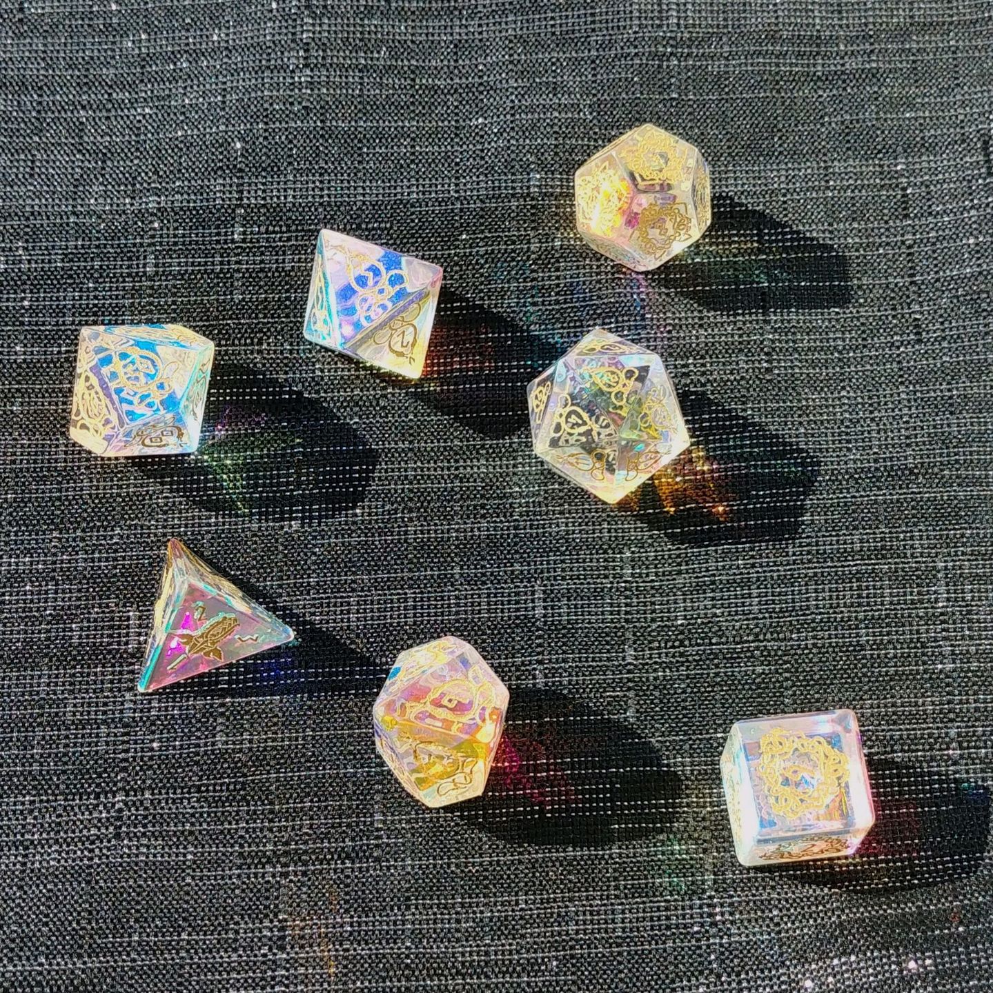Customer photo review of SERPENT OF MIDGARD PRISM GLASS DICE SET
