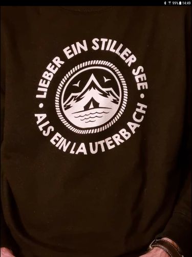Customer photo review of SWEATER BUBEN • LIEBER EIN STILLER SEE ALS EIN LAUTERBACH