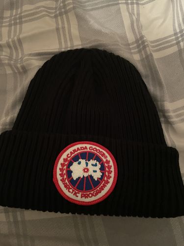 Customer photo review of Canada Goose Hats