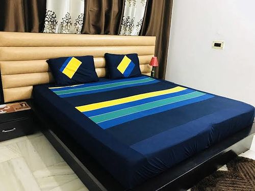 Customer photo review of Elastic Bedsheet, King Size