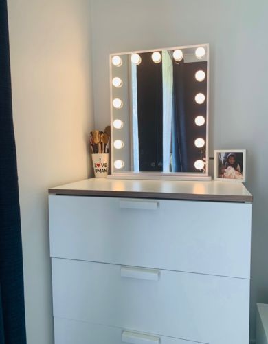 Customer photo review of Hollywood Mirror Small "STAR"