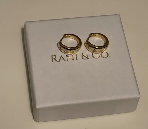 Customer photo review of Thick Starburst Hoops (Gold)