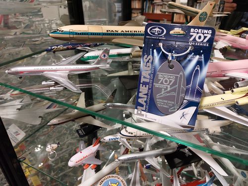 Customer photo review of BOEING 707-330 - PLANETAGS - TAIL #N88ZL