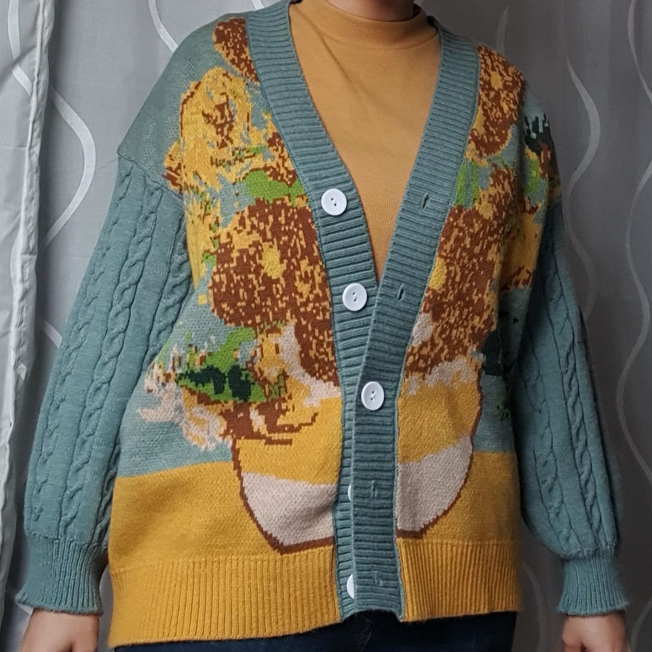 Customer photo review of Van Gogh Vintage Cardigan Knit Sweater