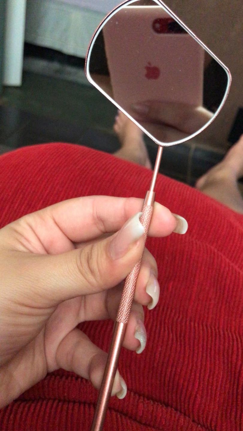 Customer photo review of Eyelash Extension Mirror - Large