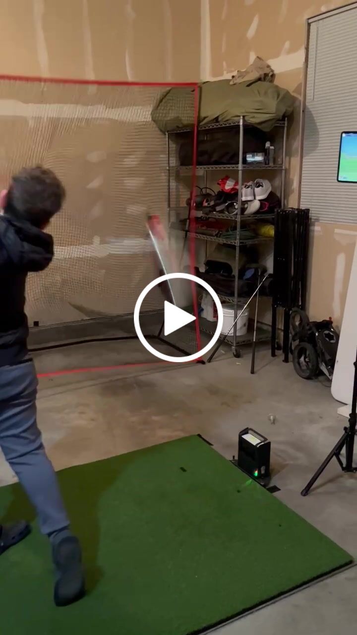 Customer video review of SkyTrak Launch Monitor and Golf Simulator
