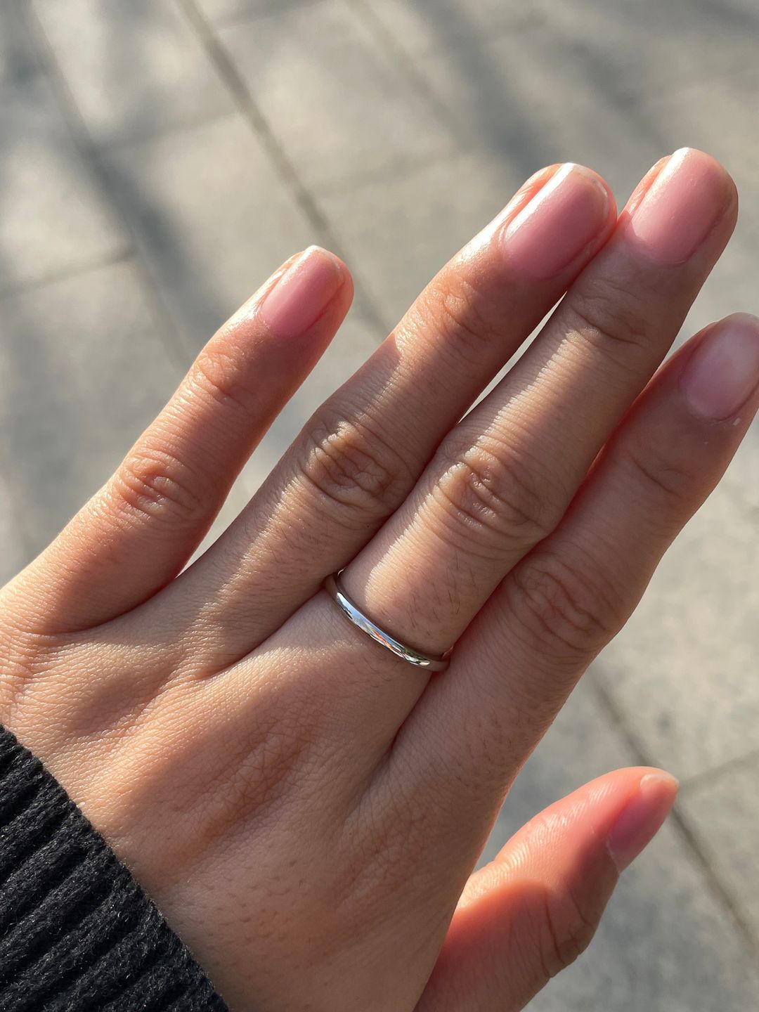 Customer photo review of Louily Simple Wedding Band For Women In Sterling Silver