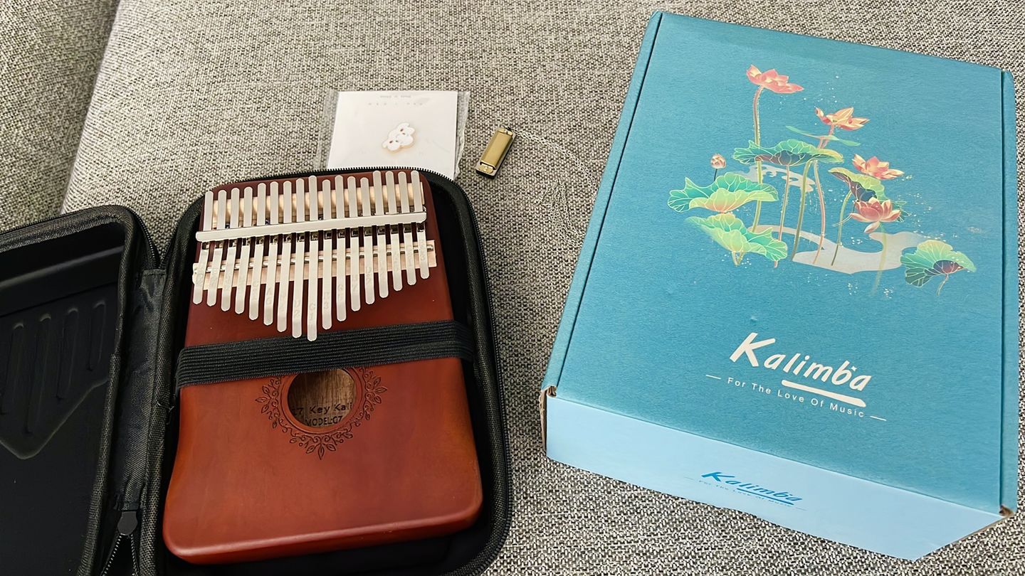 Customer photo review of Kalimba 17 Key Classic Natural (3 colours)