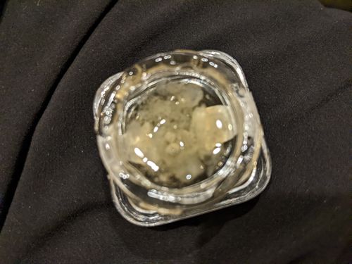 Customer photo review of DazeD8 Northern Lights Delta 8 Diamond Dab (3g)