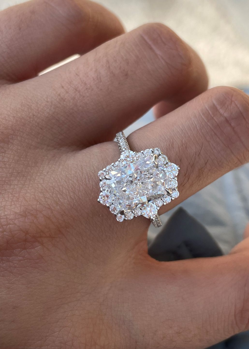 Customer photo review of S925 Gorgeous Halo 3.5Ct  Radiant Cut Simulated Diamond Engagement Ring In Sterling Silver