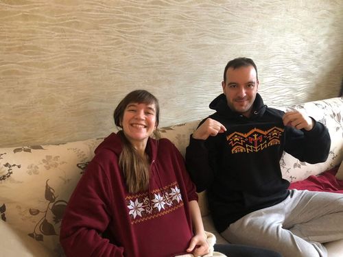 Customer photo review of Плътна унисекс блуза с качулка бродирана с шевица "Богинята майка"