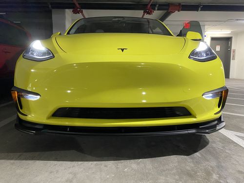 Customer photo review of Front Lip Spoiler ABS for Tesla Model Y 2020-2021