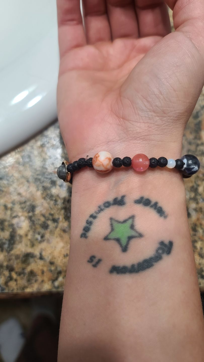 Customer photo review of 9 Planets Energy Bracelet