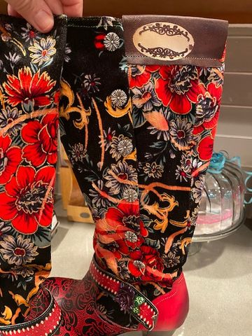 Customer photo review of Handmade Floral Embossed Embroidery Elegant Boots