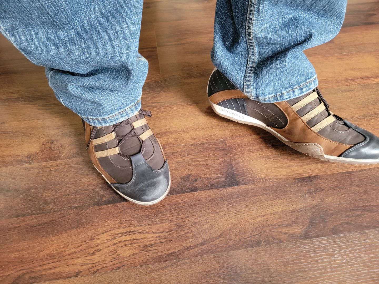 Customer photo review of Men's GrandPrix Sneaker in Designo Marron (Medium and Dark Brown)