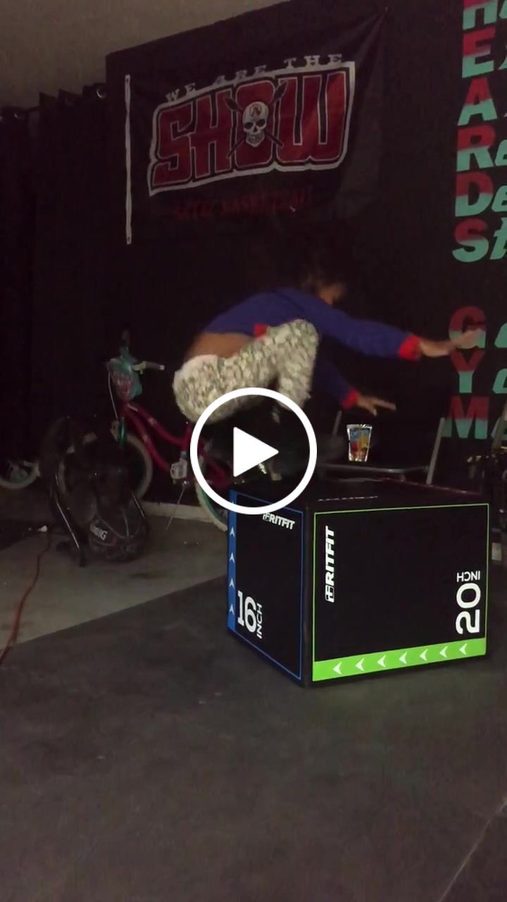Customer video review of 3 in 1 Extra Firm Soft Plyo Box Classic Version