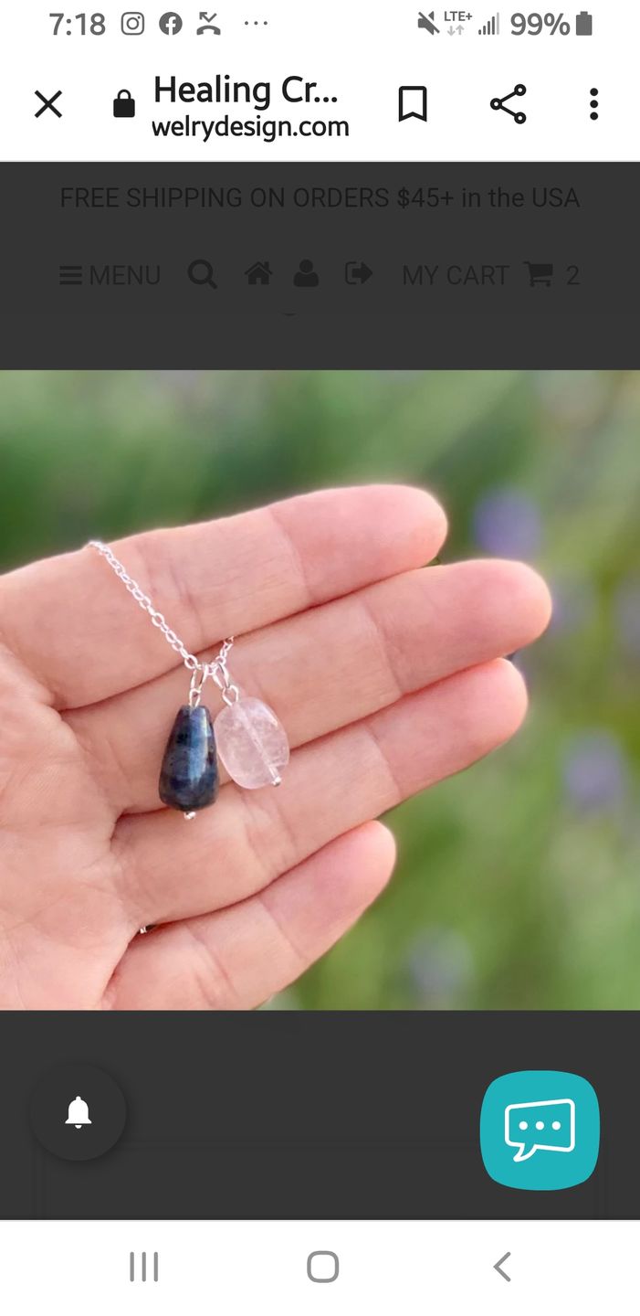 Customer photo review of Healing Crystal Necklace with Rose Quartz and Labradorite for Positivity