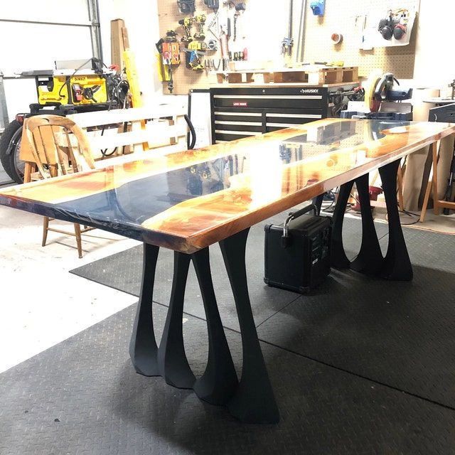 Customer photo review of Metal Table Legs, Dining Table Legs, Furniture Legs, Set of 2 pcs, Flowyline Metal Design | 410 Radix