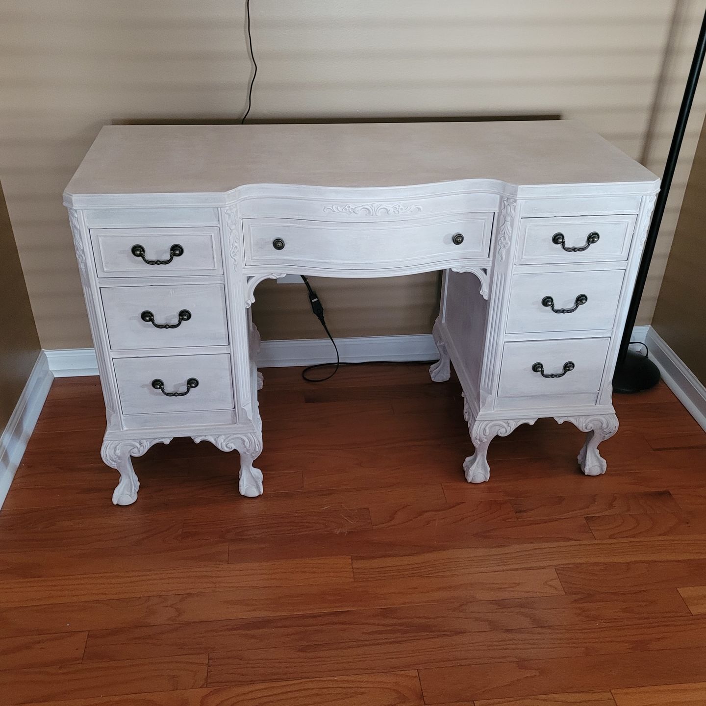 Customer photo review of Sunday Nap - One Step Paint