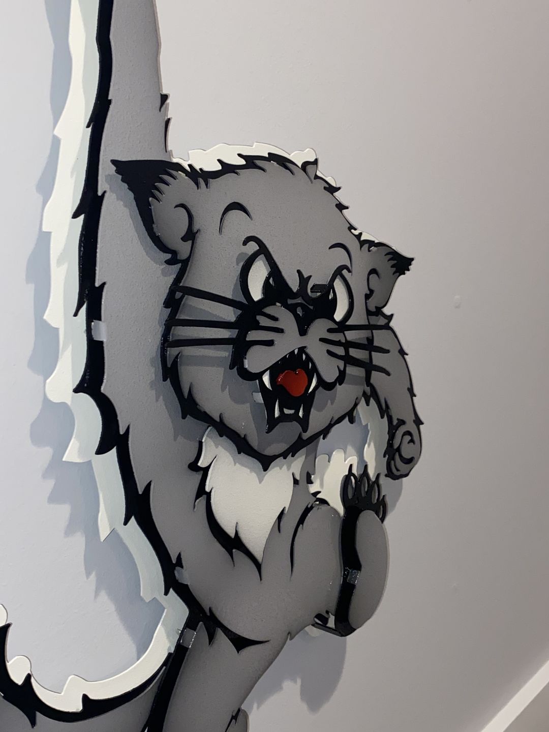 Customer photo review of University of Cincinnati "VINTAGE BEARCAT" 3D Black Vintage Metal Artwork