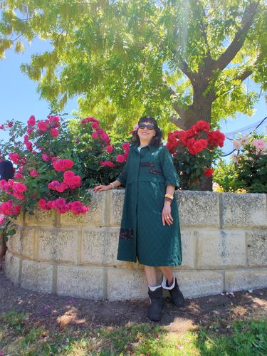 Customer photo review of Women Cotton Patchwork Pocket Long Sleeve Maxi Dress