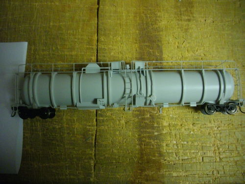 Customer photo review of BLI 6328 Cryogenic Tank Car, Unlettered, Painted White, Type A, Single Car, HO